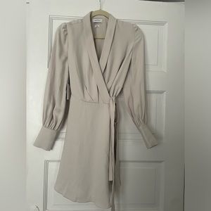 Babaton Aritzia XS wrap dress NWT
